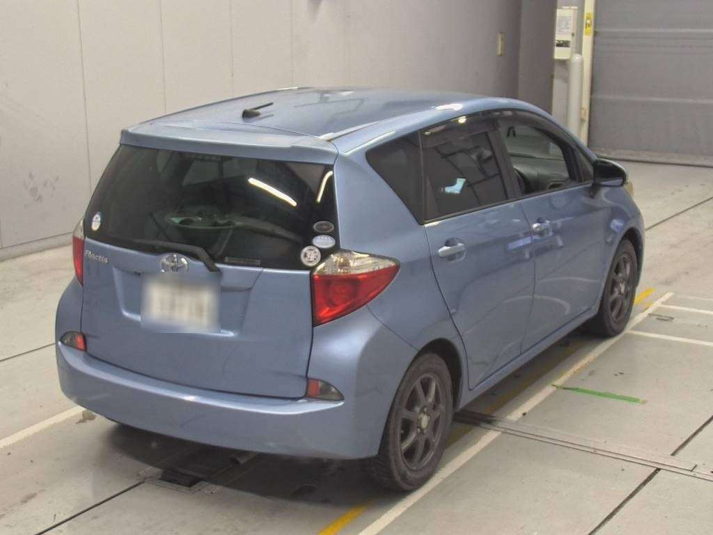 2010 Toyota Ractis NCP120[1]