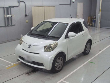 2009 Toyota iQ