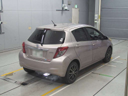 2012 Toyota Vitz