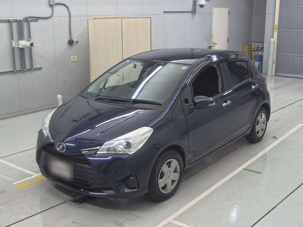 2018 Toyota Vitz NHP130[0]