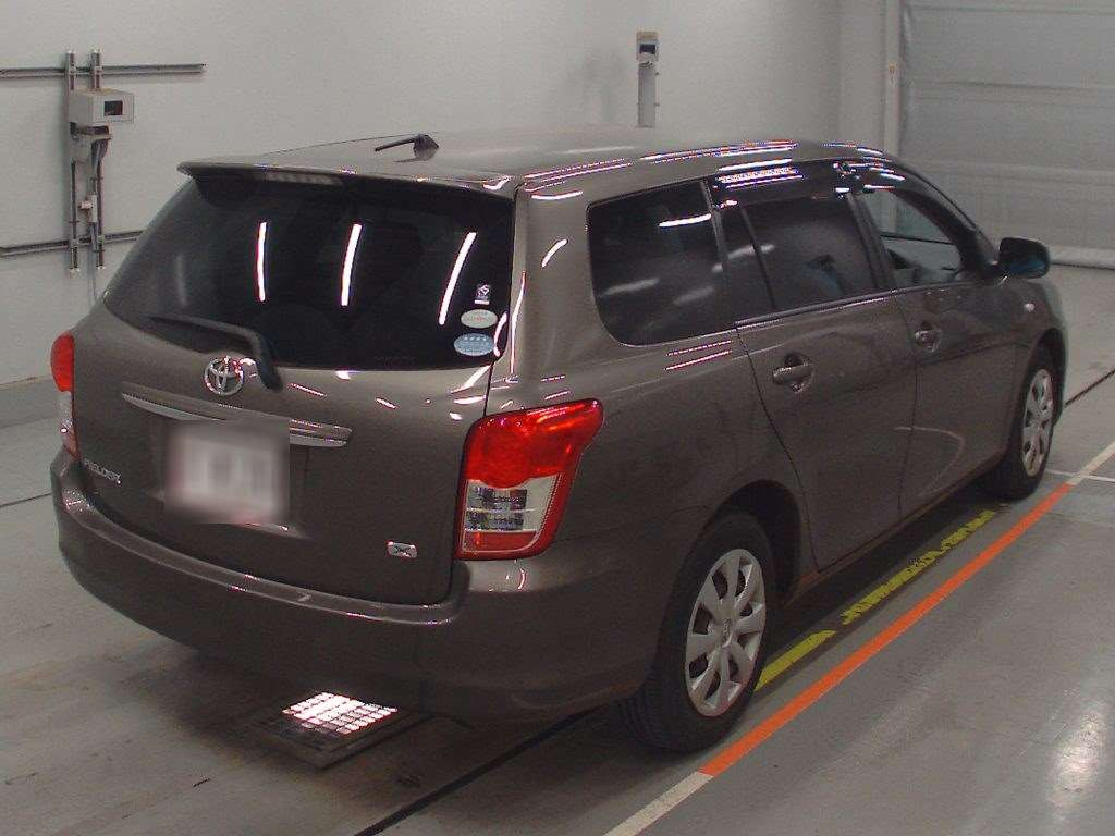 2012 Toyota Corolla Fielder NZE141G[1]