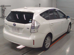 2013 Toyota Prius alpha