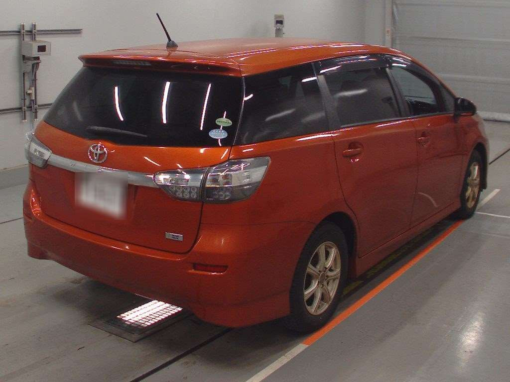 2012 Toyota Wish ZGE20G[1]