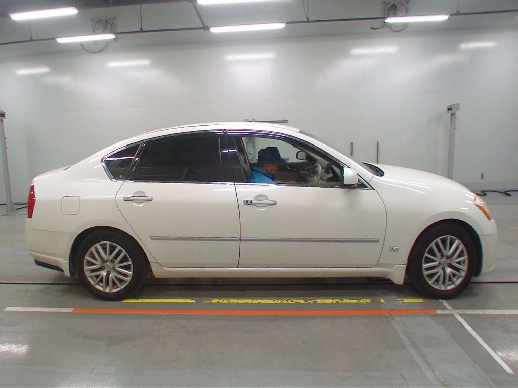 2005 Nissan Fuga Y50[2]