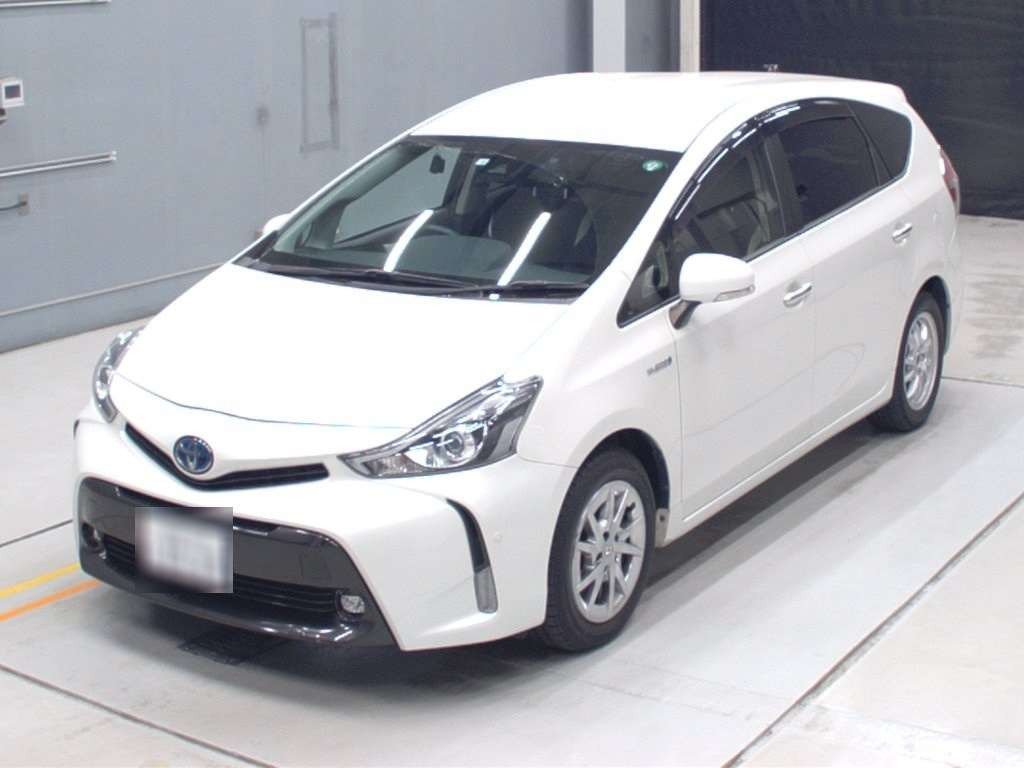 2018 Toyota Prius alpha ZVW40W[0]