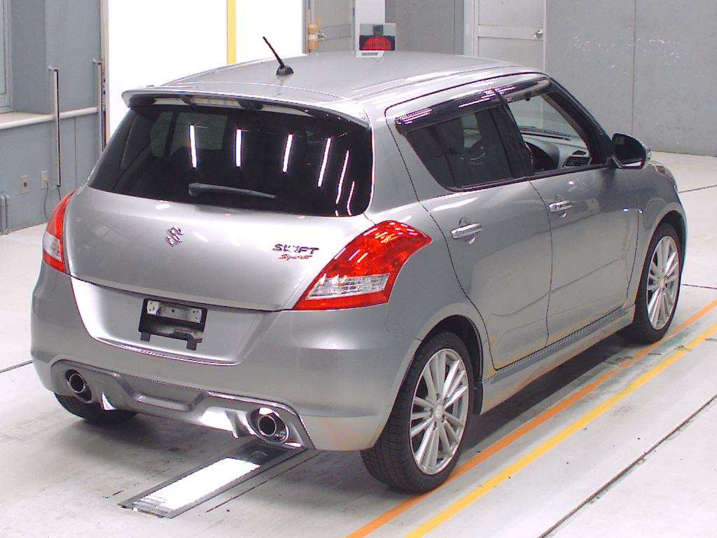 2013 Suzuki Swift Sport ZC32S[1]