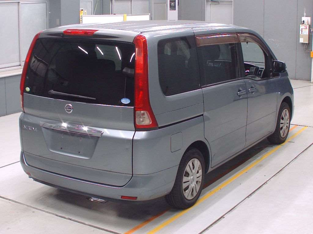 2009 Nissan Serena C25[1]