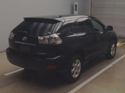 2005 Toyota Harrier