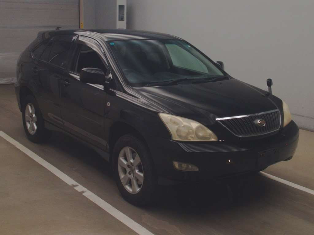 2005 Toyota Harrier MCU35W[2]