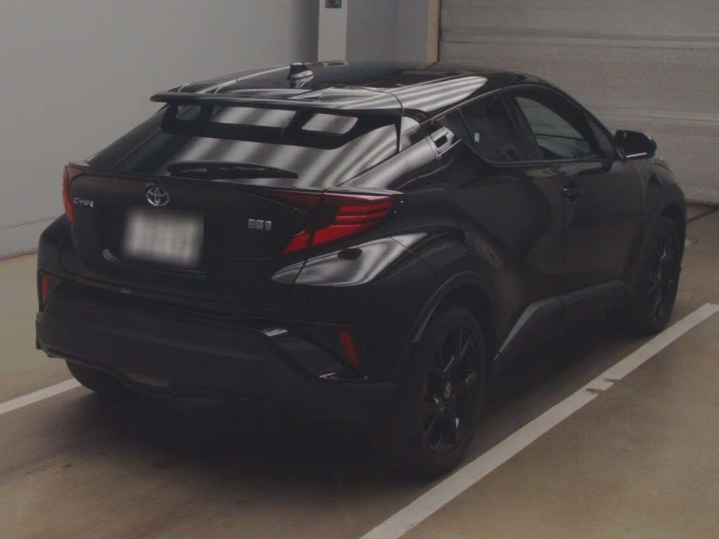 2021 Toyota C-HR ZYX11[1]