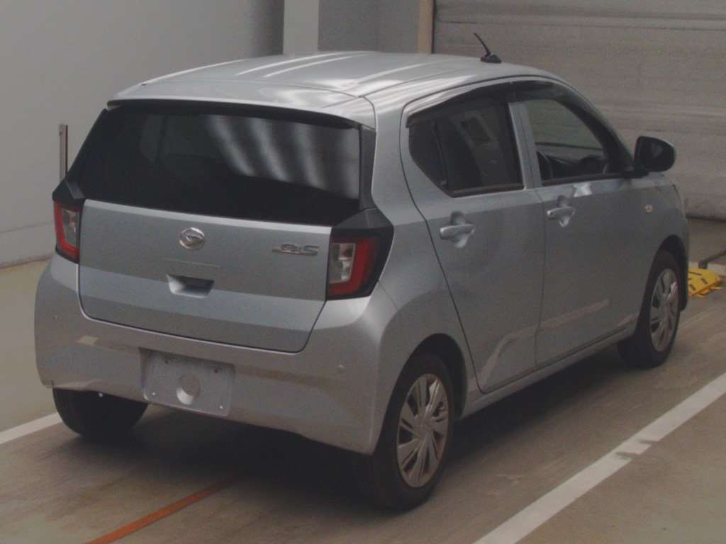 2021 Daihatsu Mira es LA350S[1]