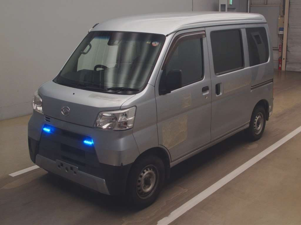 2018 Daihatsu Hijet Cargo S331V[0]