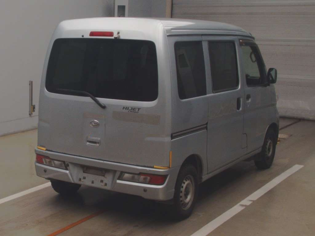 2018 Daihatsu Hijet Cargo S331V[1]