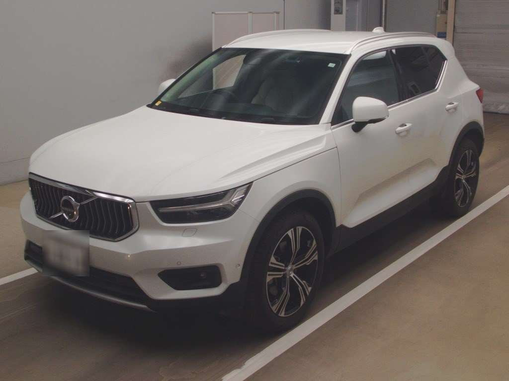 2020 Volvo XC40 XB420XC[0]