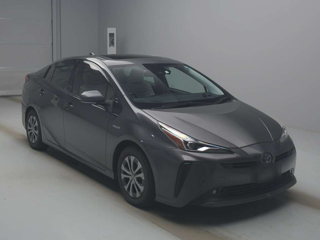 2019 Toyota Prius ZVW51[2]