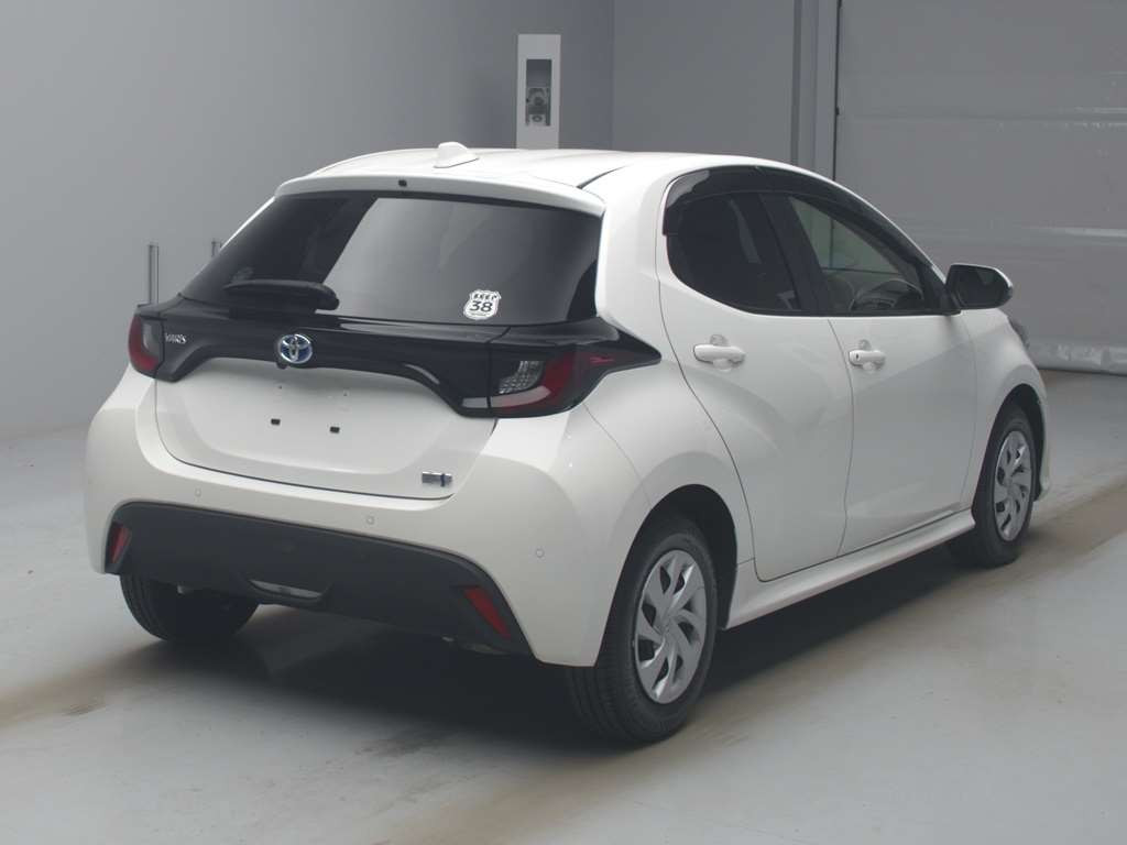 2021 Toyota YARIS MXPH10[1]