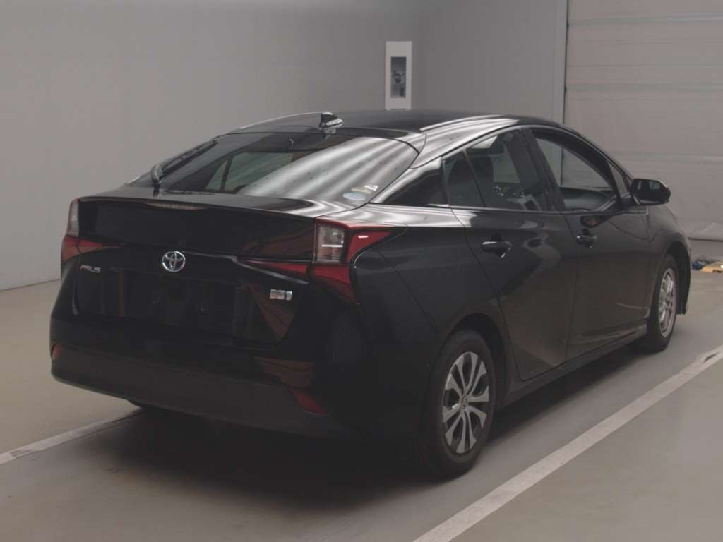 2020 Toyota Prius ZVW51[1]