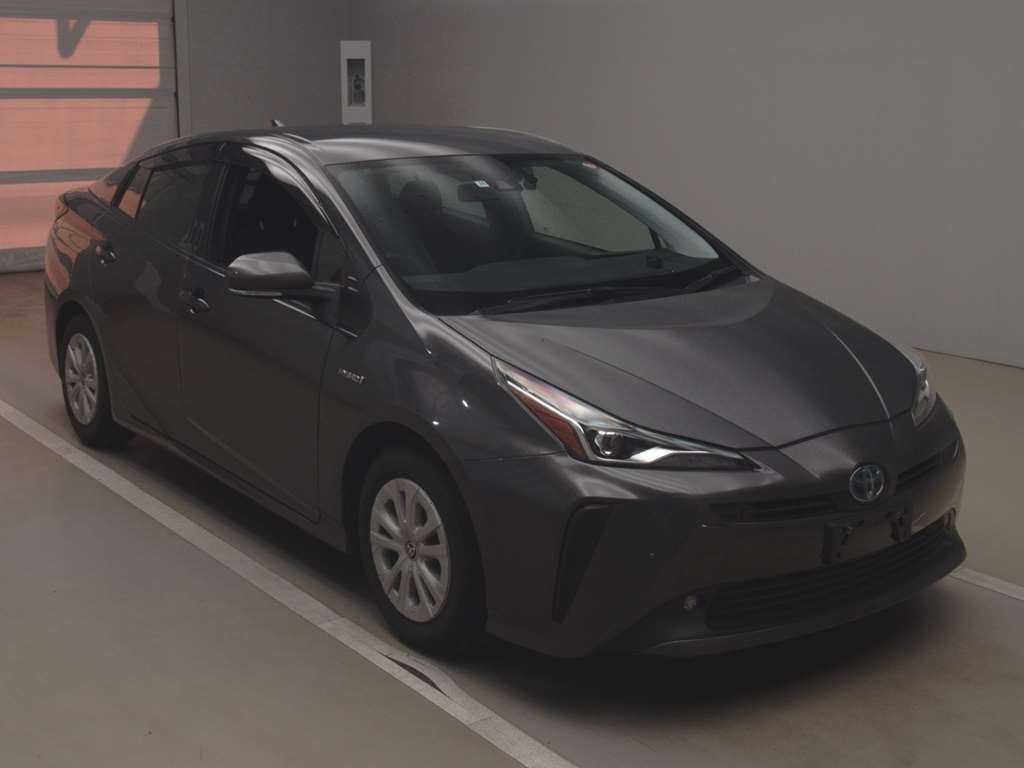 2019 Toyota Prius ZVW51[2]