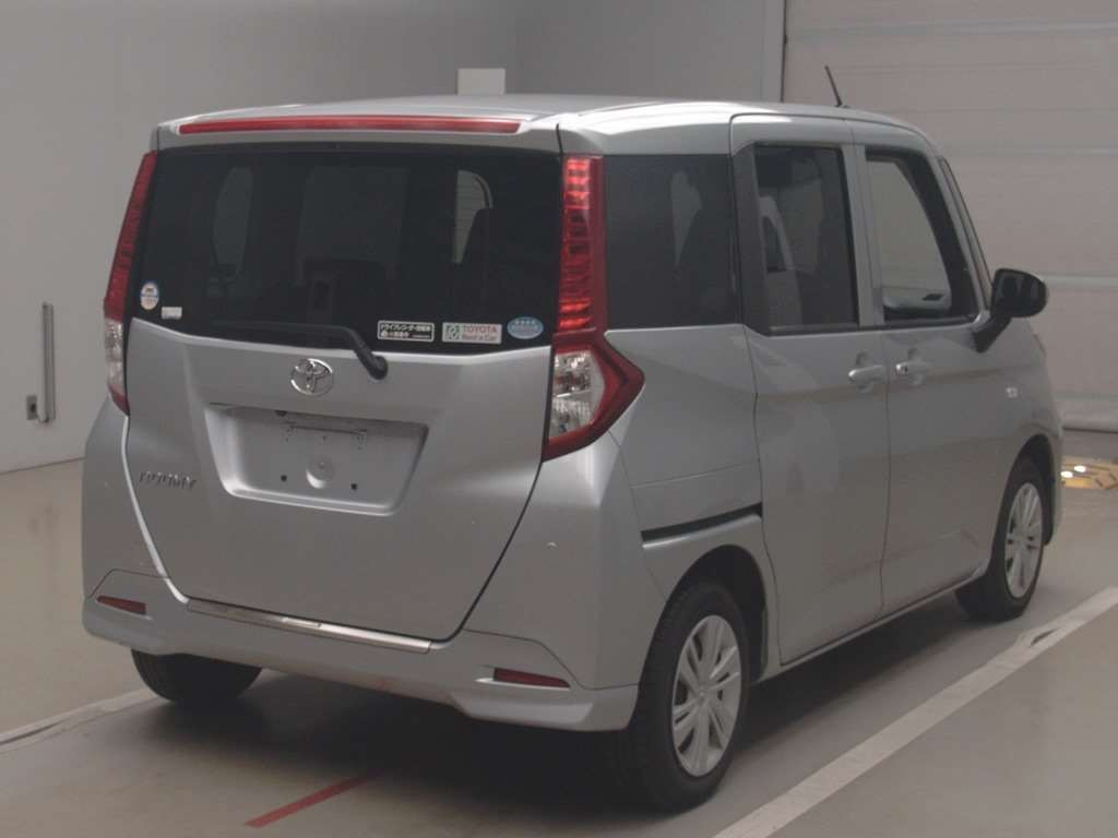 2020 Toyota Roomy M900A[1]