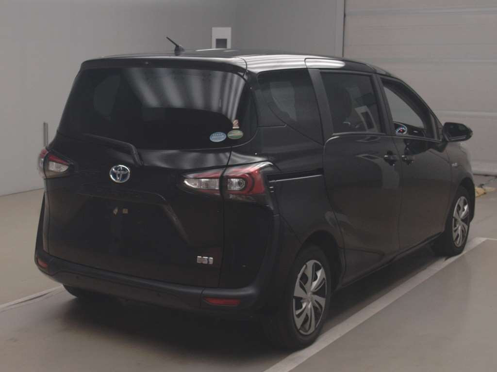 2020 Toyota Sienta NHP170G[1]