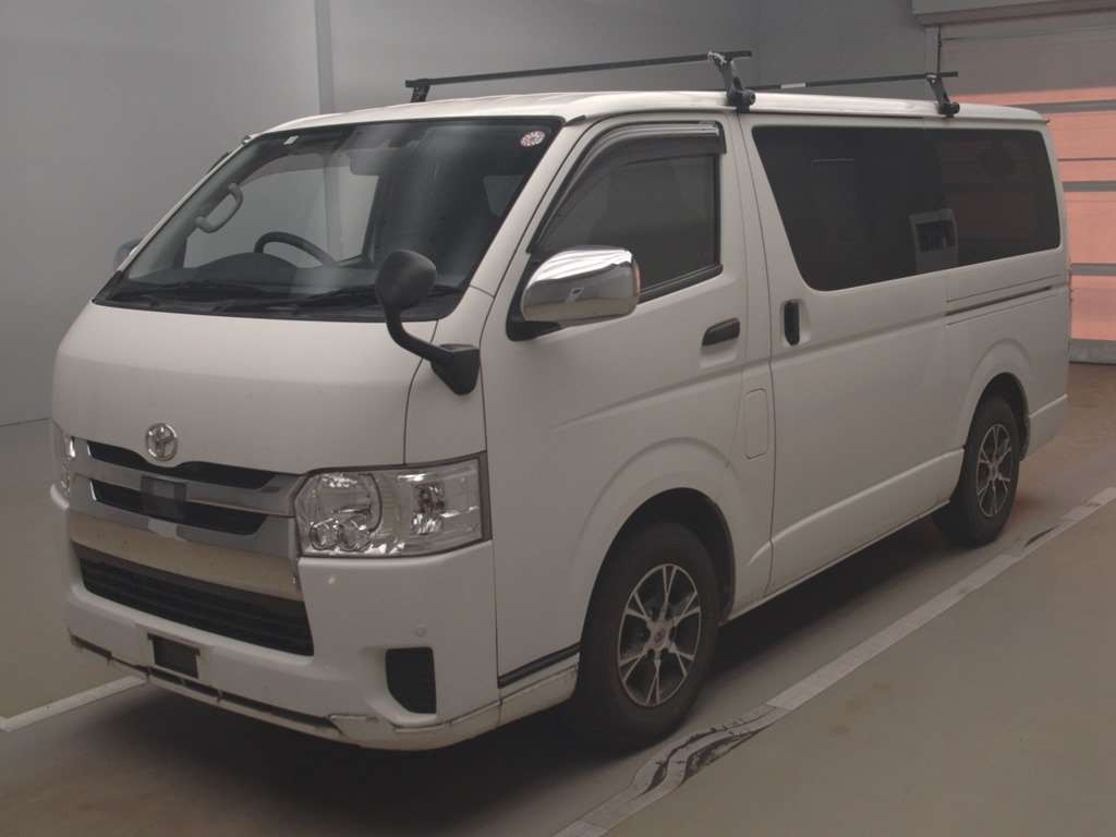 2019 Toyota Hiace Van GDH201V[0]