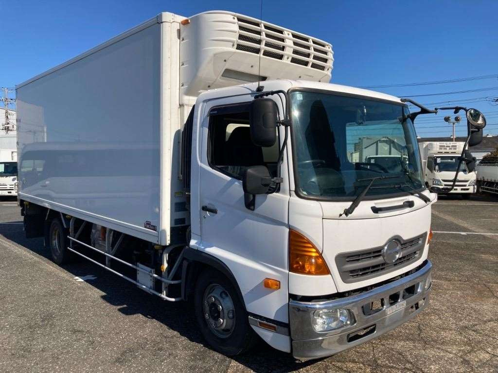 2016 Hino RANGER FC7JJAA[2]