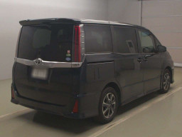 2017 Toyota Noah