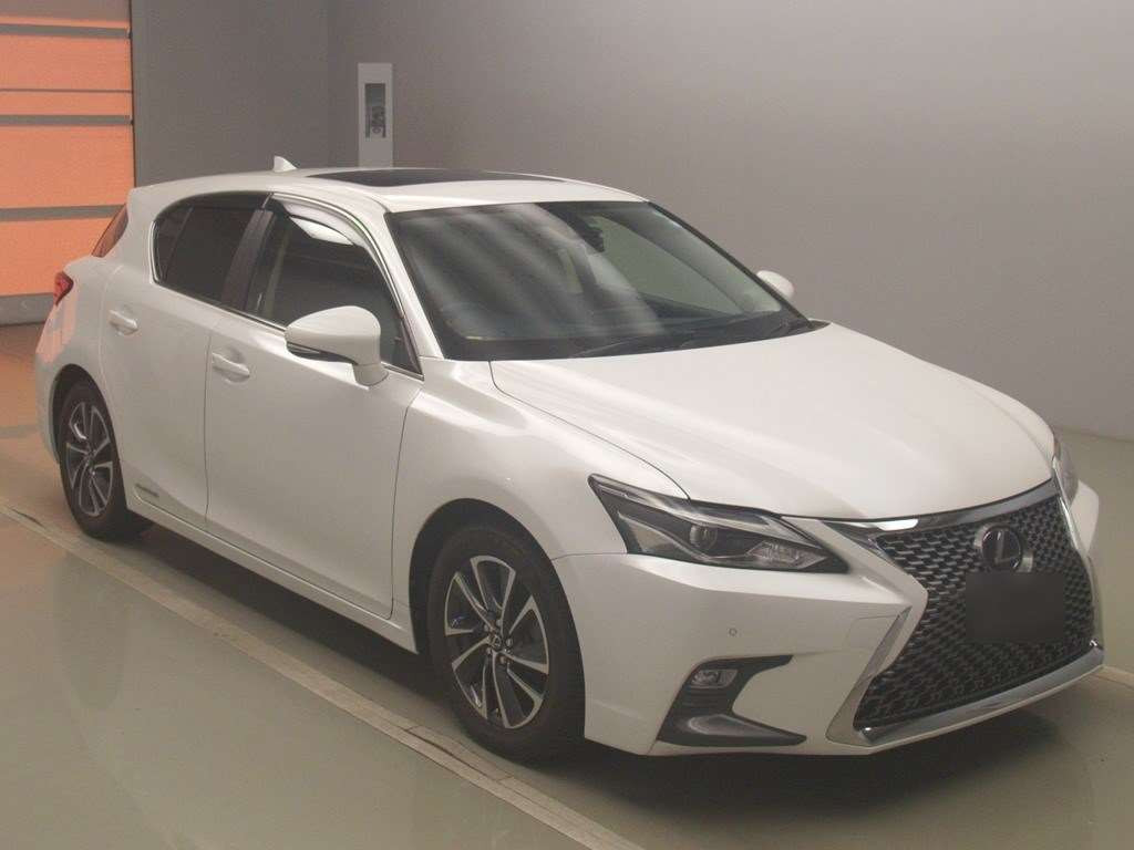 2018 Lexus CT ZWA10[2]