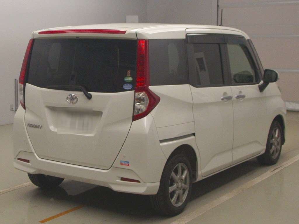 2017 Toyota Roomy M900A[1]