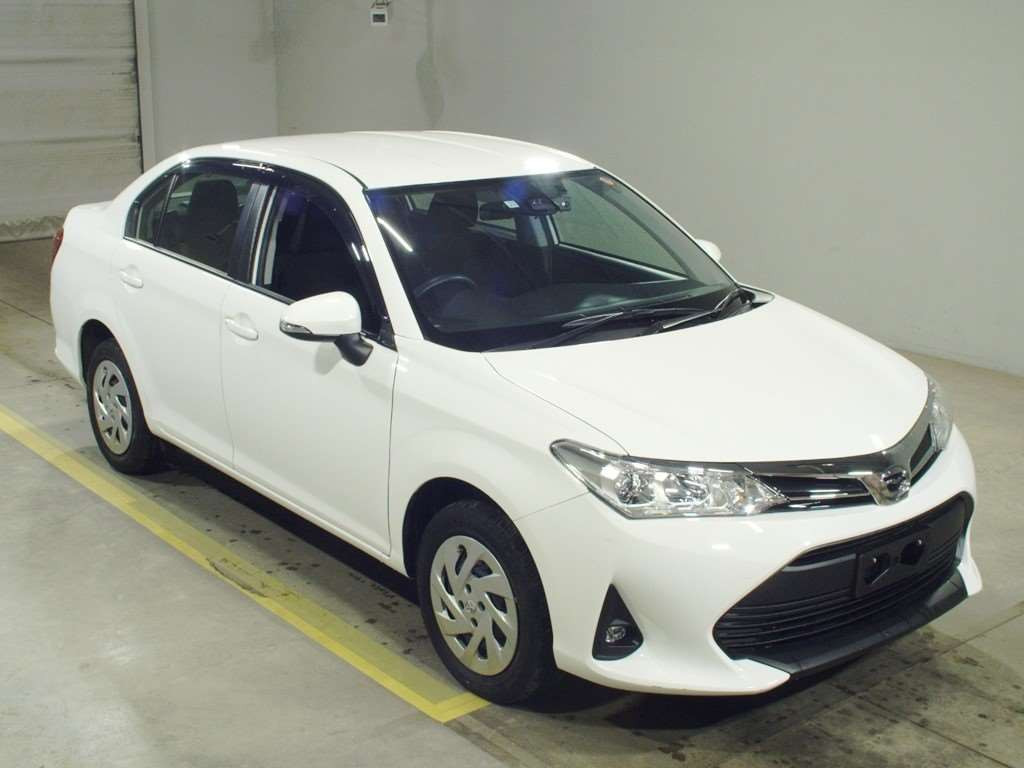 2019 Toyota Corolla Axio NZE164[2]