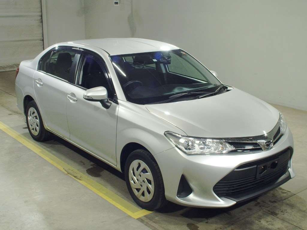 2019 Toyota Corolla Axio NZE164[2]