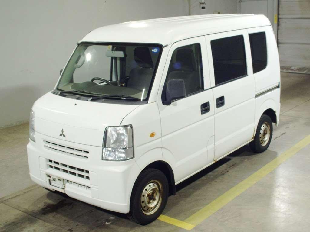 2014 Mitsubishi Minicab Van DS64V[0]