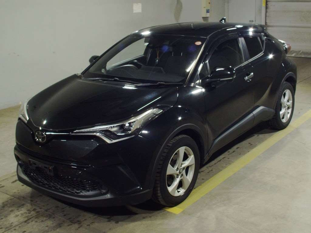 2018 Toyota C-HR NGX50[0]