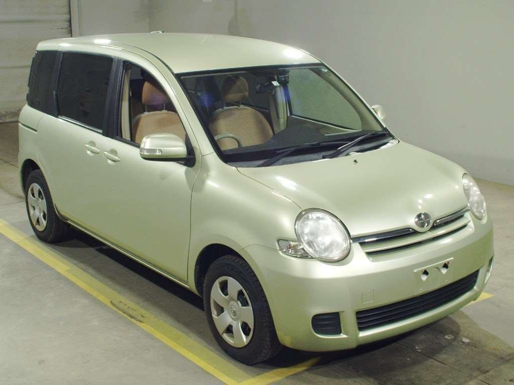 2012 Toyota Sienta NCP85G[2]