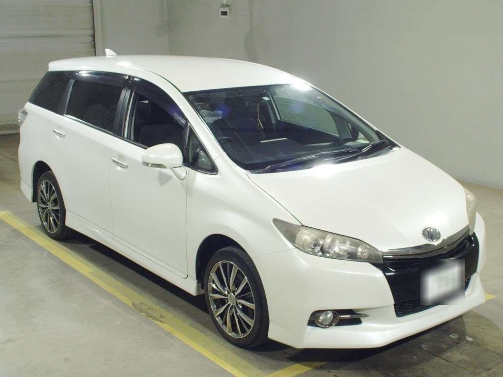 2014 Toyota Wish ZGE25W[2]