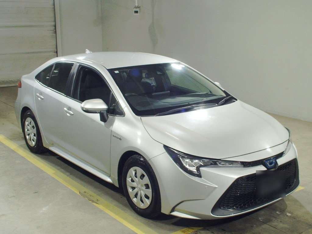 2019 Toyota Corolla Sedan ZWE214[2]