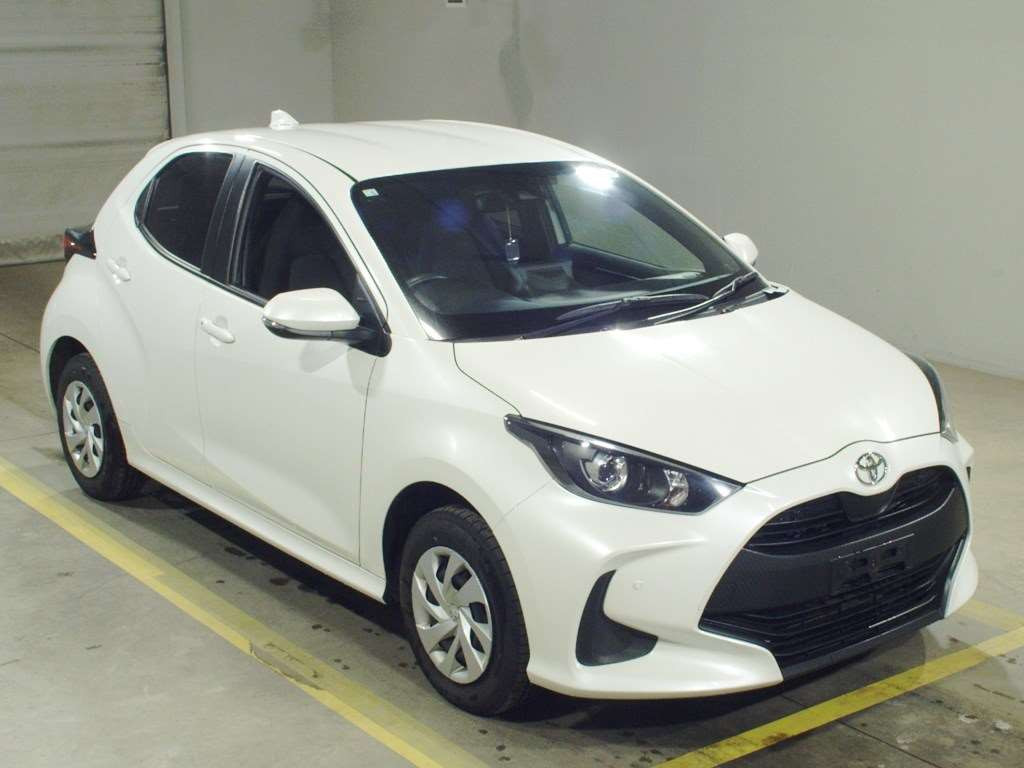 2022 Toyota YARIS MXPA15[2]