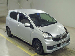 2014 Daihatsu Mira es