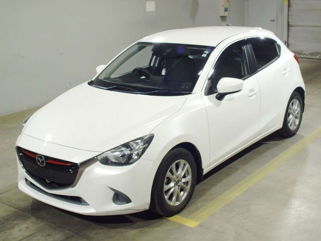 2015 Mazda Demio DJ5FS[0]