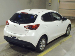 2015 Mazda Demio