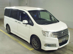 2011 Honda Step WGN Spada