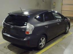 2013 Toyota Prius alpha