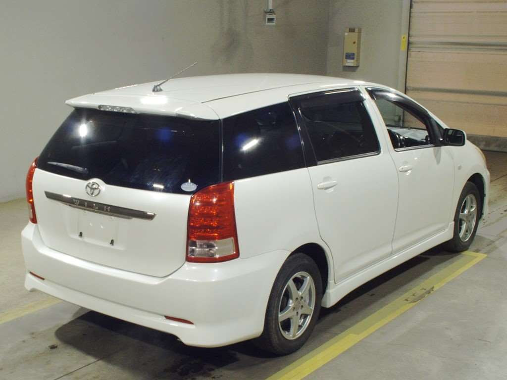 2006 Toyota Wish ZNE14G[1]