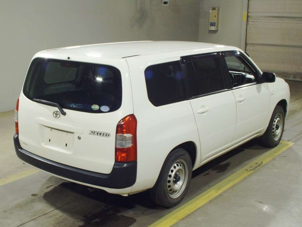 2016 Toyota Succeed NCP165V[1]