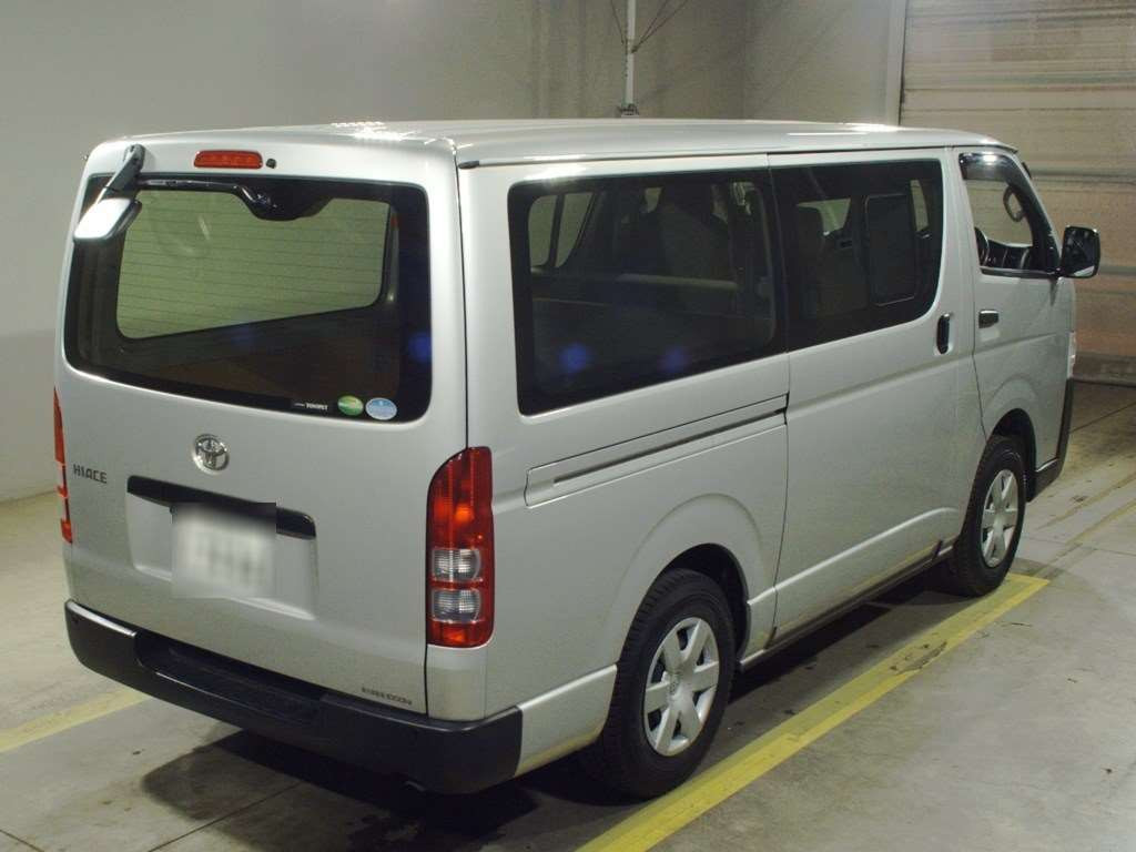 2019 Toyota Hiace Van GDH206V[1]