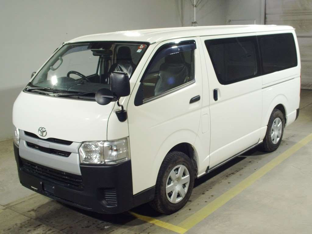 2019 Toyota Hiace Van GDH206V[0]