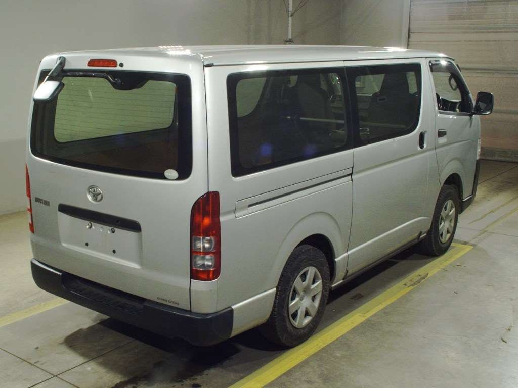 2014 Toyota Hiace Van KDH206V[1]