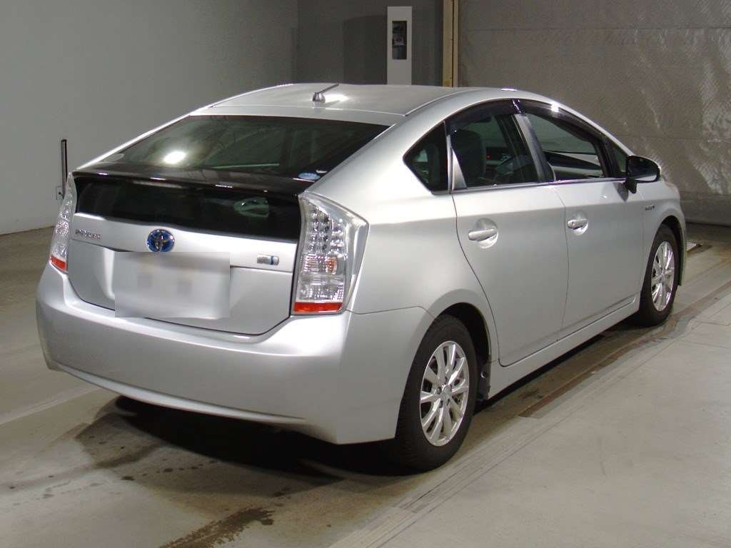 2011 Toyota Prius ZVW30[1]