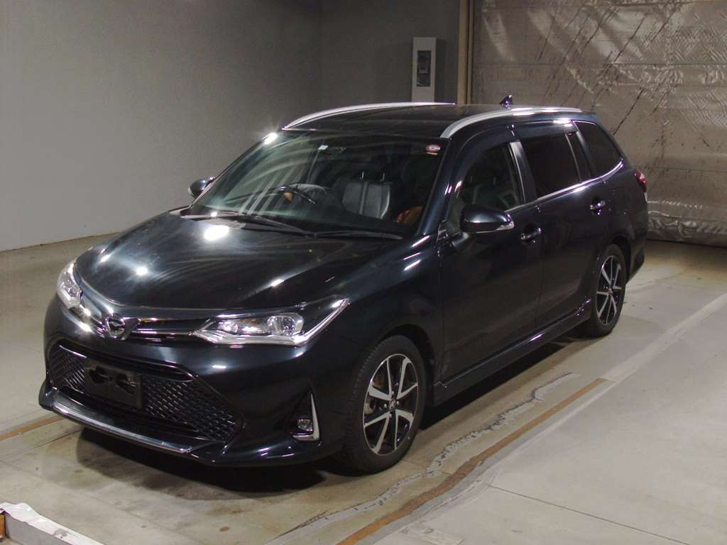 2017 Toyota Corolla Fielder NRE161G[0]