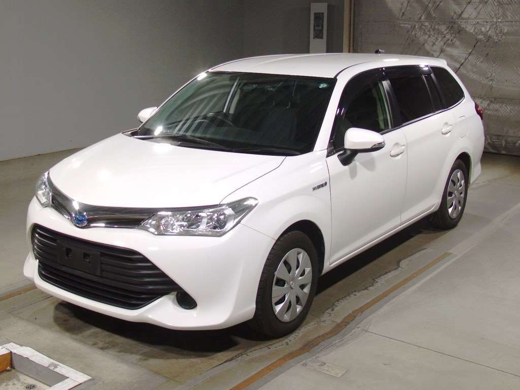 2017 Toyota Corolla Fielder NKE165G[0]